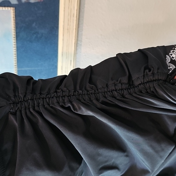 Black and White Tankini Set NWOT Size Medium - Picture 2 of 3